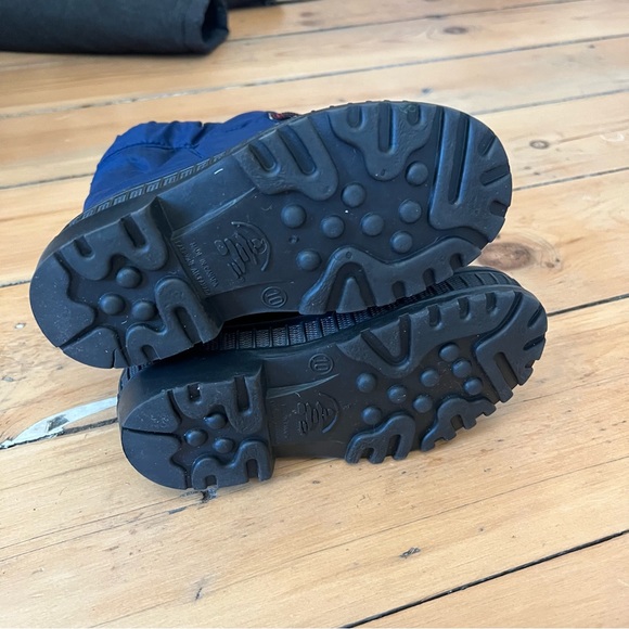 Kamik Kids Snow boots sz 10 Blue w/Red Logo - Picture 10 of 10